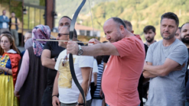 Sınarcık Parkı'nda Eğitime Destek Etkinliği Düzenlendi