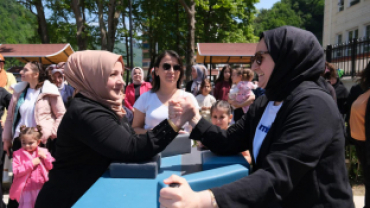 Anneler Günü Pikniğimizde Doyasıya Eğlendik