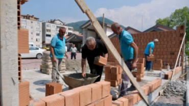 İlçemiz Meydan Mevkine Tuvalet Yapımına Başlandı