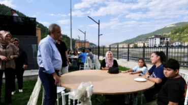 Tarihi Sınarcık Pilav Şöleni Eğitime Destek Etkinliği Düzenlendi (Video)