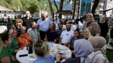 Tarihi Sınarcık Pilav Şöleni Eğitime Destek Etkinliği Düzenlendi (Video)