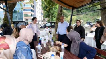 Tarihi Sınarcık Pilav Şöleni Eğitime Destek Etkinliği Düzenlendi (Video)