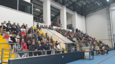 Kapalı Spor Salonu