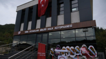 Türk Eczacıları Birliği Halk Kütüphanesi