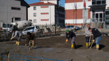 Enver Paşa Millet Bahçesi'nde Çalışmalar Devam Ediyor