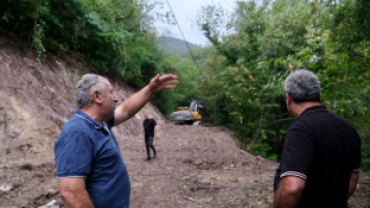 Şen Mahalle Yolu Sıcak Asfalt Kaplama